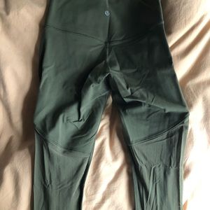 Army green lululemon full legging with mesh back